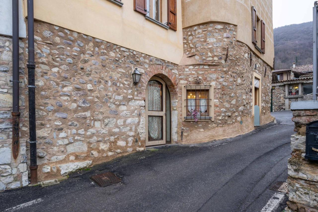 Apartmán Le Chateau Franciacorta - By Host4U Colombaro  Exteriér fotografie
